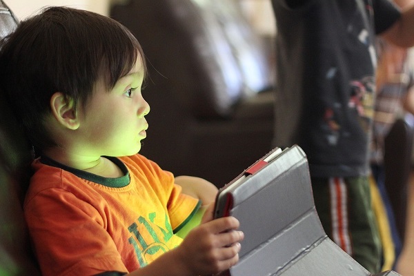Social Media’s Impact on Children’s Mental Health: What You Can Do