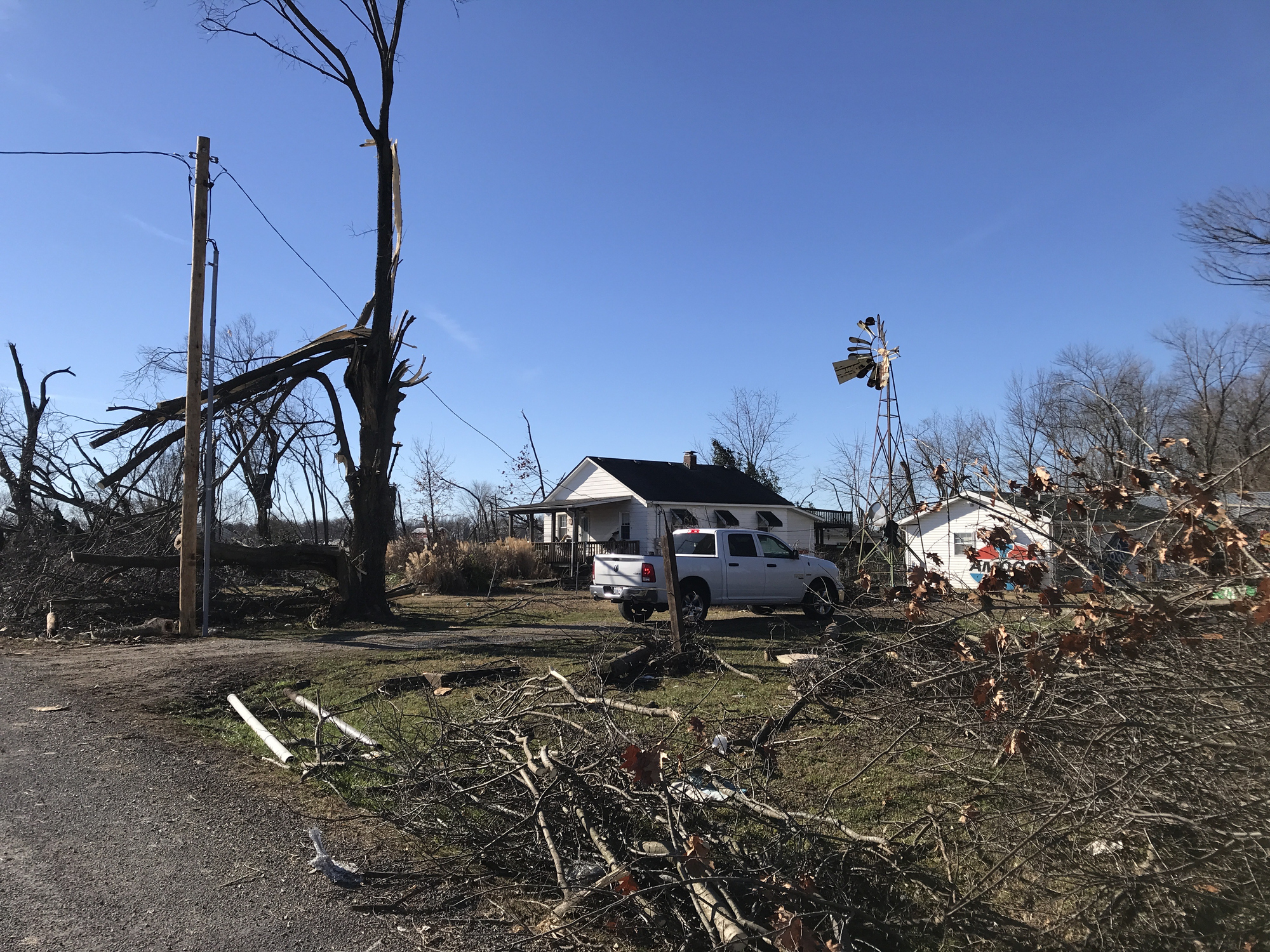 Tornado damage from Kentucky