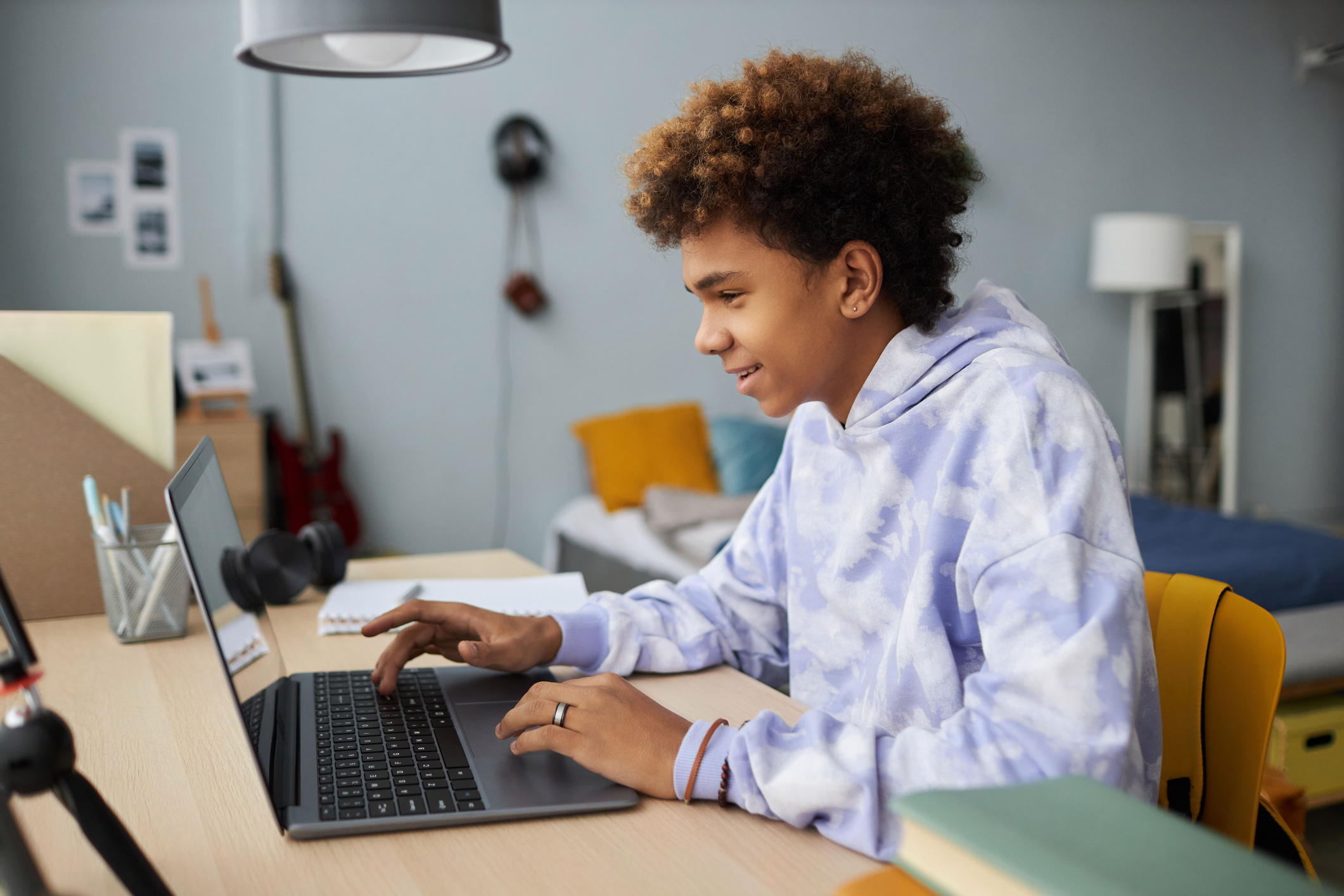 Grades 6-8 Distance Learning Resources and Lesson Plans